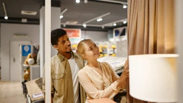 Best Window Curtains for All Seasons (Stay Cool in Summer, Warm in Winter)